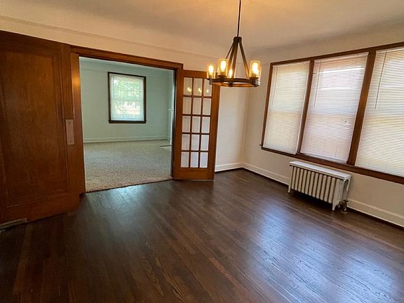 4th image of 1418 Somerset Ave