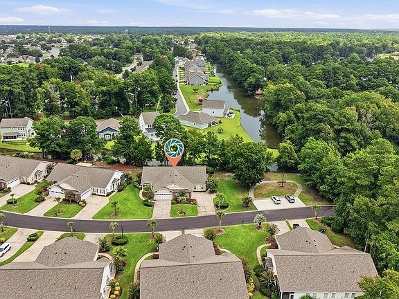 4th image of 487 Deerfield Links Dr.