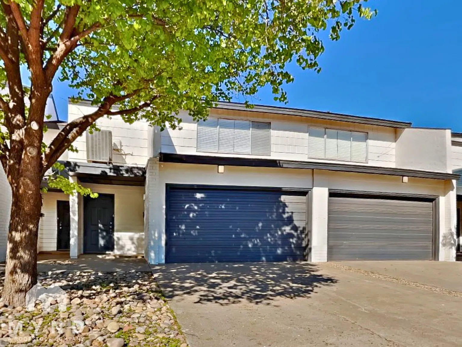 3 bed, 2.5 bath, 1818 sqft, $1,499 — Photo 4