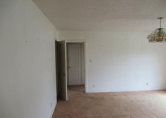 2nd image of 510 College St