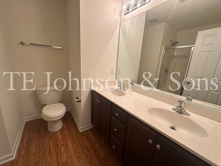 3351 Victoria Park Ln — Photo 11