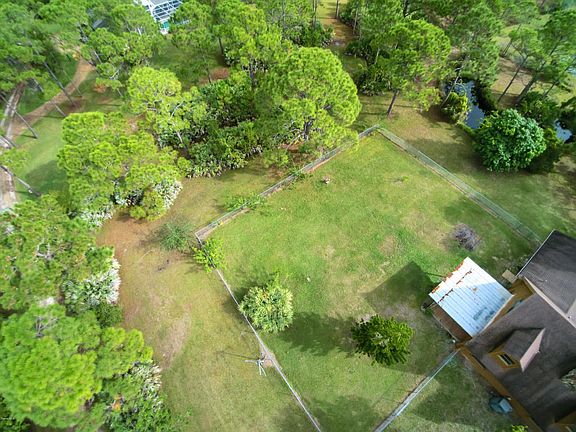 3rd image of 1830 Cypress Lake Dr