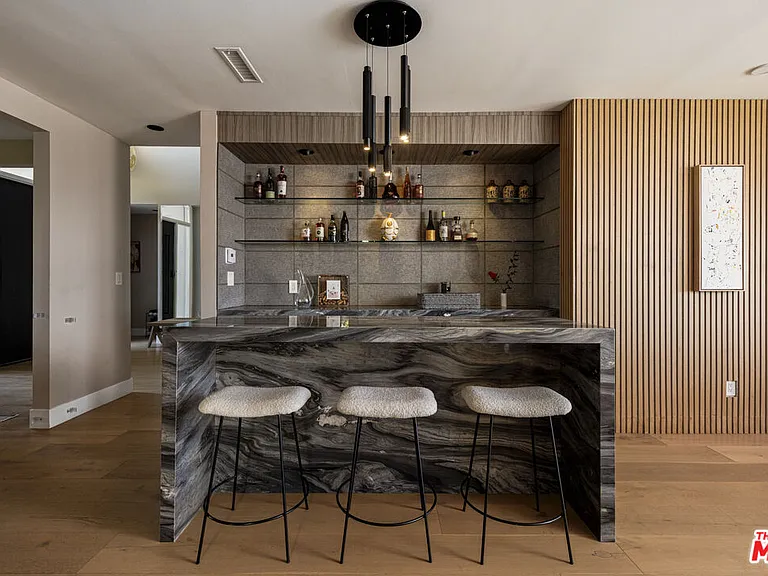 2715 Edwin Pl — Photo 14
