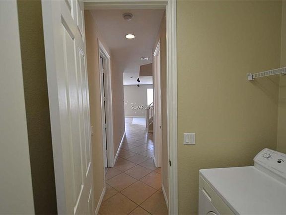 4th image of 1025 Ambrosia Dr #0