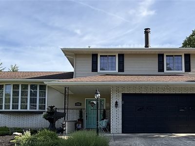 13981 Indian Creek Dr, Middleburg Heights, OH, 44130