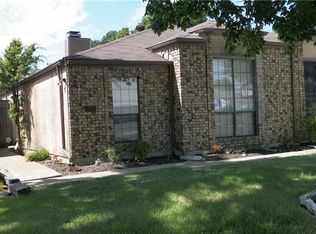 6266 Winton St, Dallas, TX 75214