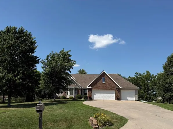 6401 SW Reed Ln, Trimble, MO 64492