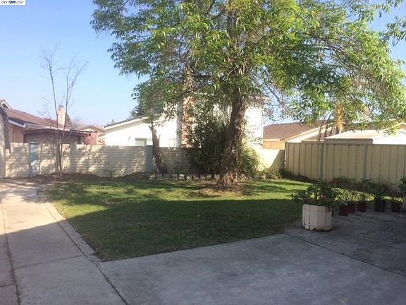 5th image of 30657 Ratekin Dr