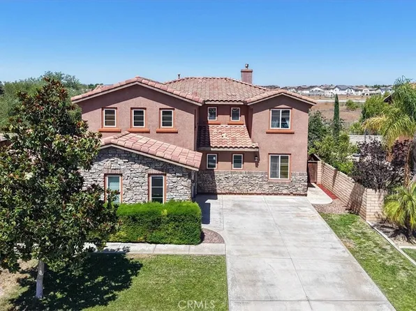 35267 Via Santa Catalina, Winchester, CA 92596