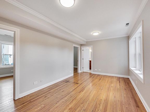 2nd image of 1839 N Monticello Ave APT 1E
