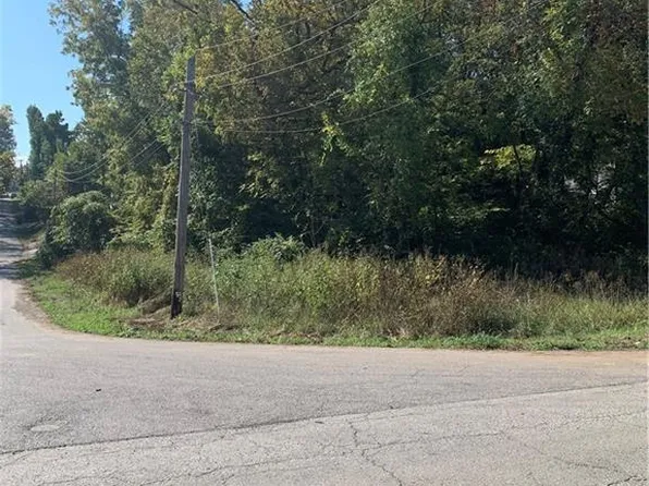 9707 E Wilson Rd, Independence, MO 64053