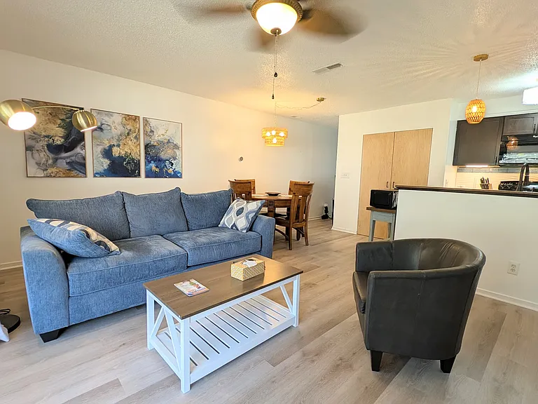 4450 Little River Dr #INN-601 — Photo 3