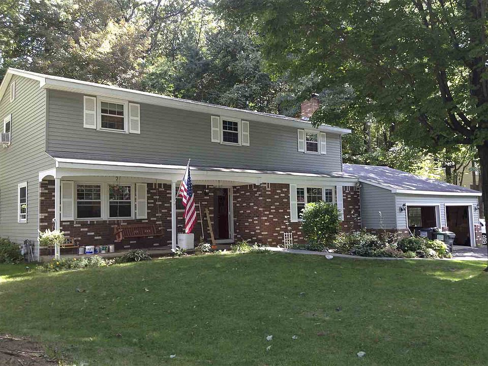 1st image of 70 Blue Spruce Ln