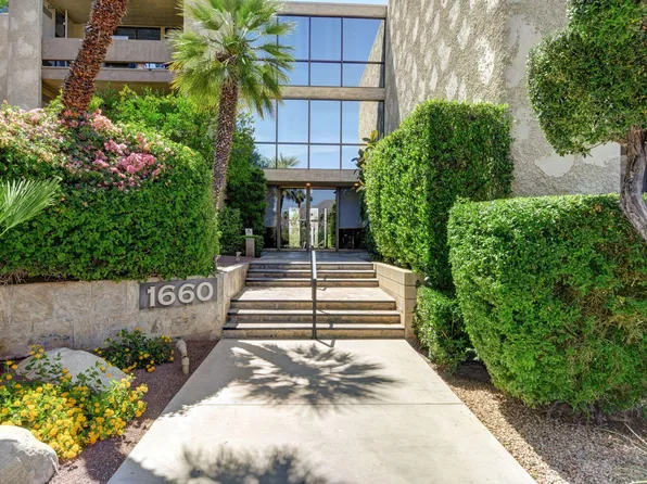 1660 S La Reina Way APT 2A, Palm Springs, CA 92264