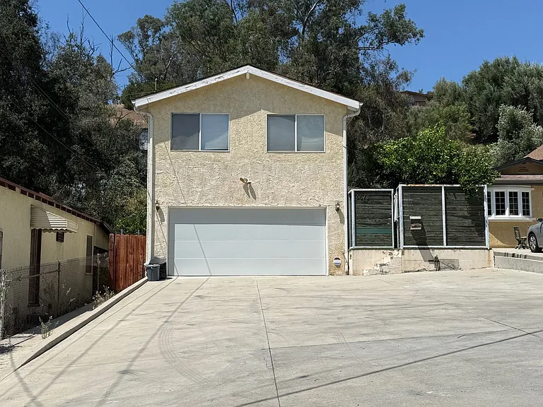 6573 Elder St — Photo 1