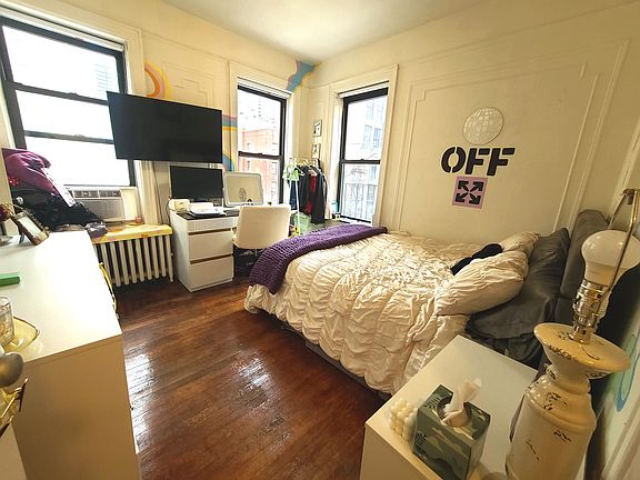 5th image of 398 E 52nd St APT 4C