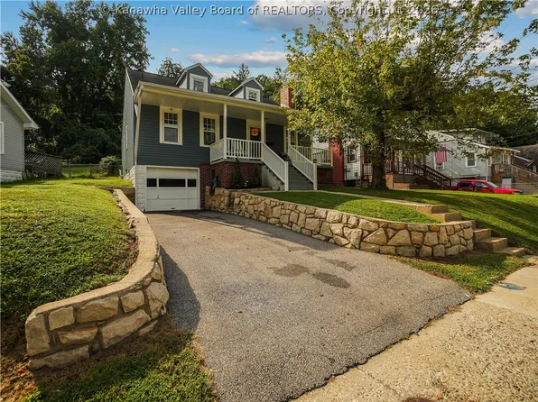 816 Glendale Ave, South Charleston, WV 25303