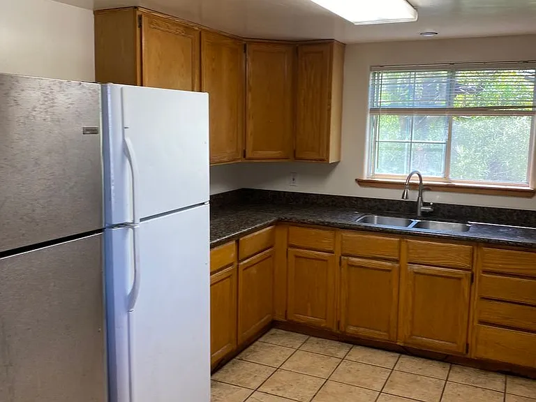 6564 Del Playa Dr — Photo 13