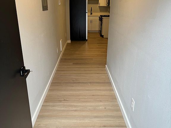 2nd image of 215 167th St S #2