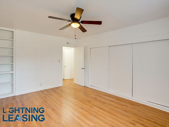 5th image of 12310 Chandler Blvd #21