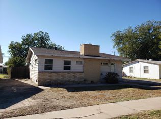 32 Morningside Dr, Roswell, NM 88201