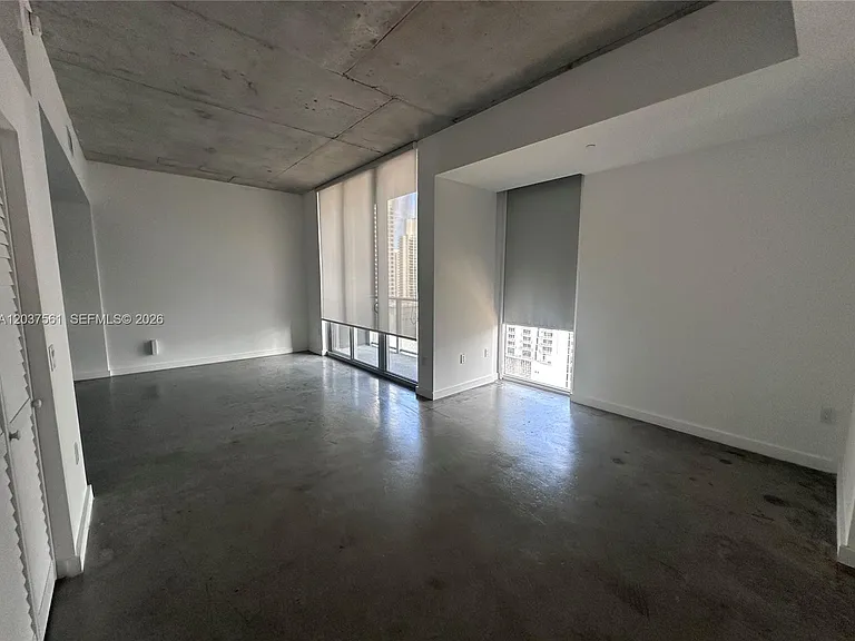 151 SE 1st St #2405 — Photo 8