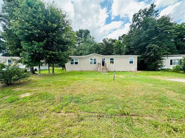 679 Wexford Dr, Conroe, TX 77303