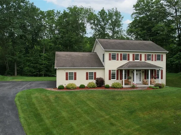 115 Jacob Ln, Chittenango, NY 13037