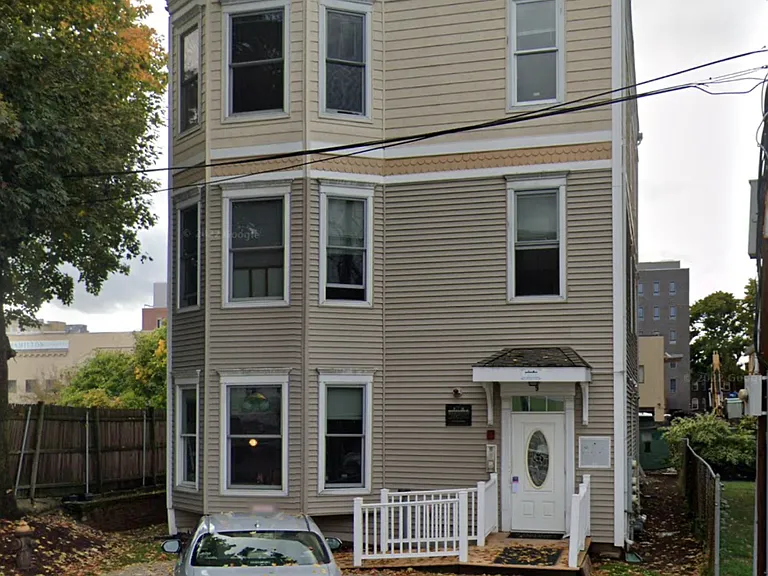 Gardner Ter — Photo 20