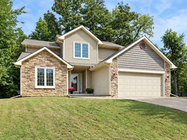 2971 Twana Dr, Des Moines, IA 50310