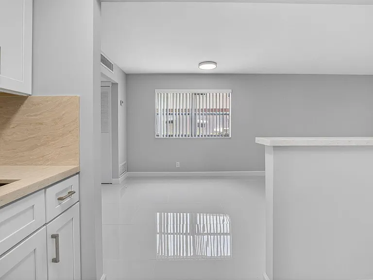 11 Brittany Ave #A — Photo 16