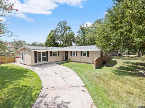 8672 Forest Hill Dr, Baton Rouge, LA 70809