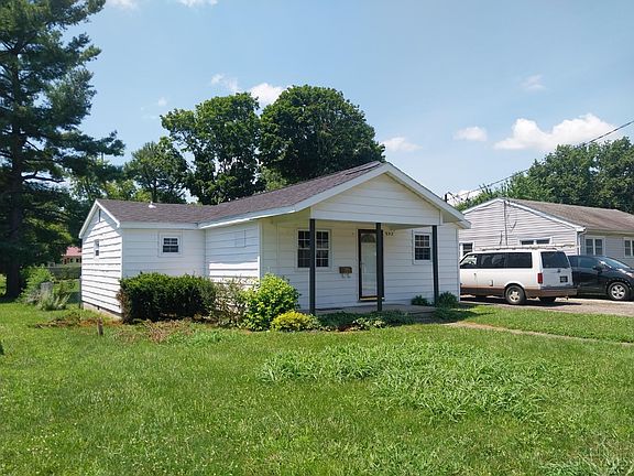 2nd image of 552 Dunlap Ln
