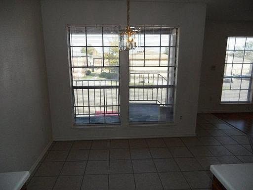 5th image of 8129 Foxfire Ln APT A