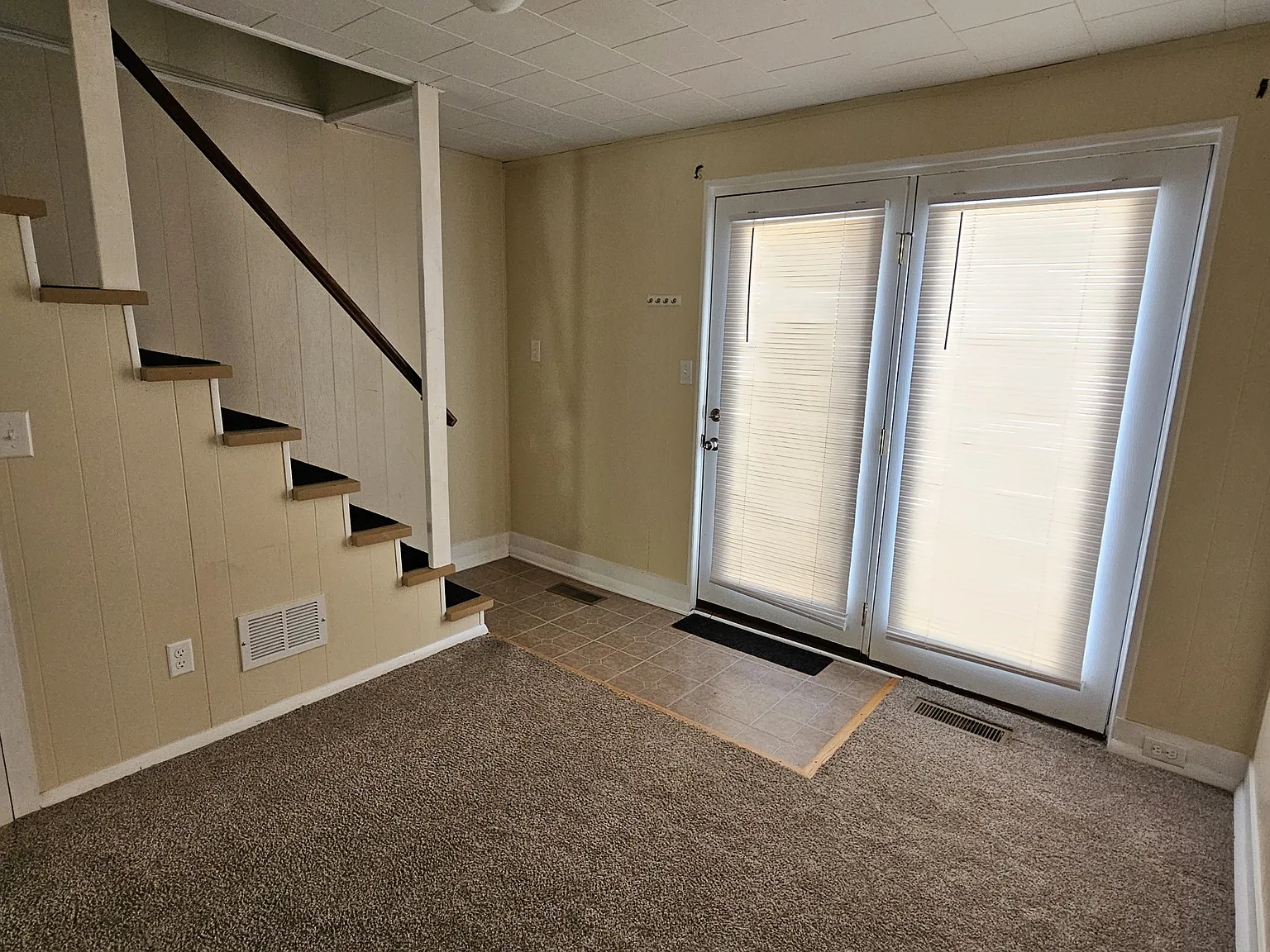 8444 Hickman Road - 1 — Photo 2