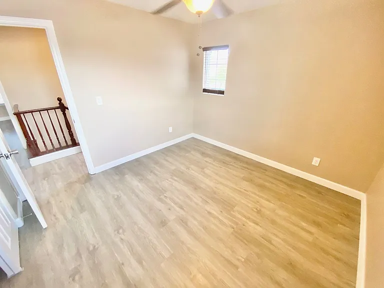 1060 Paradise Coach Dr — Photo 10