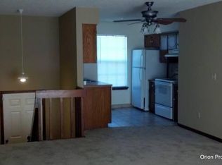 6615 Park St, Shawnee, KS 66216