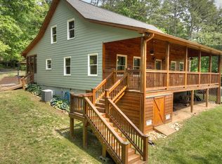 90 Sunset Cir, Blue Ridge, GA 30513