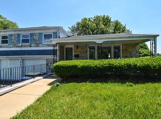 1647 Edge Hill Rd, Abington, PA 19001