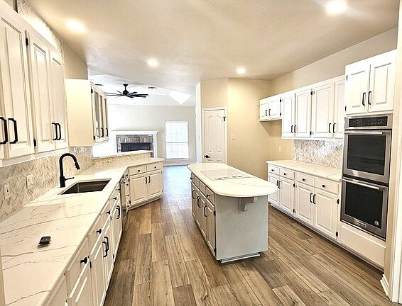 2nd image of 21017 Hickory Bnd