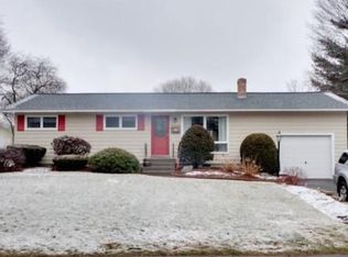 22 Regal St, Holliston, MA 01746