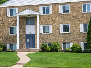 800 University Ave SE #11, Minneapolis, MN 55414