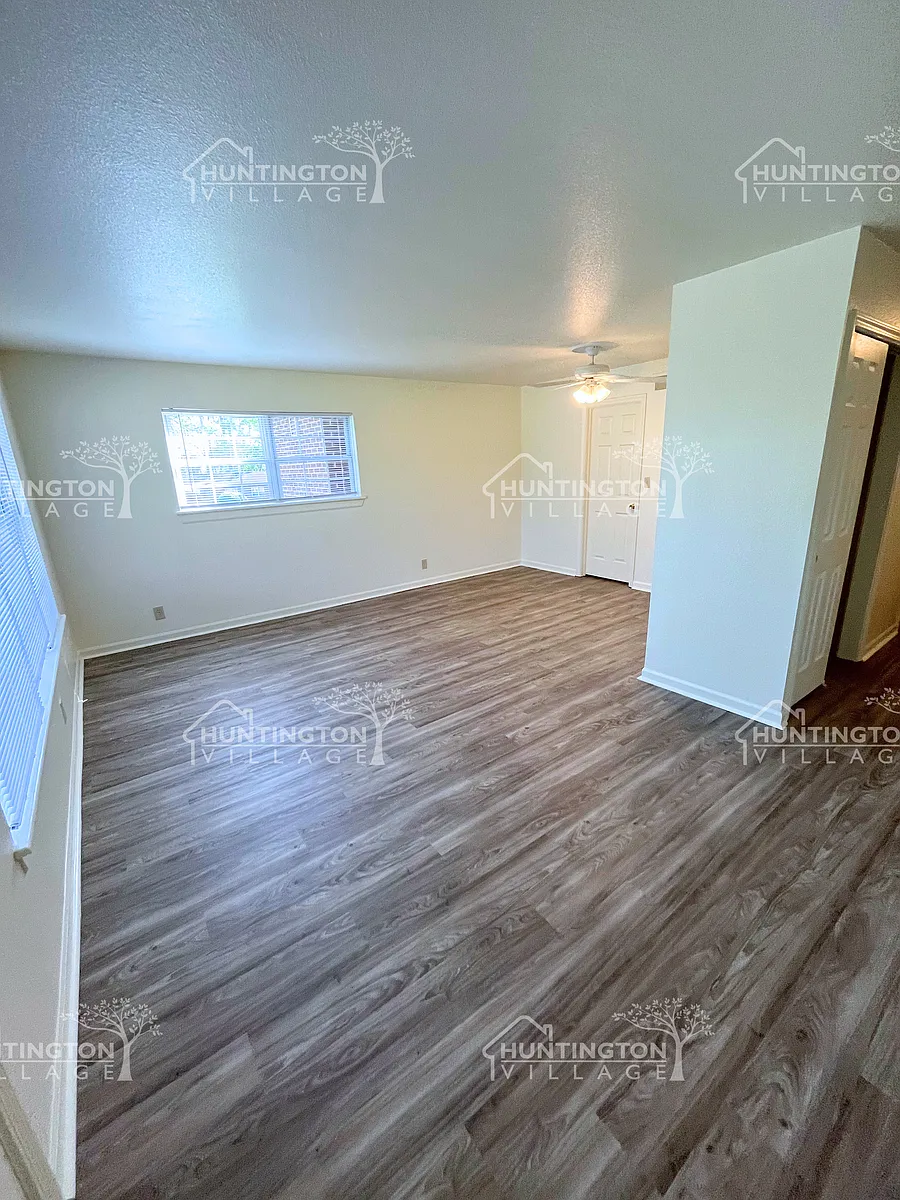 Building Photo - 711 Olmstead St