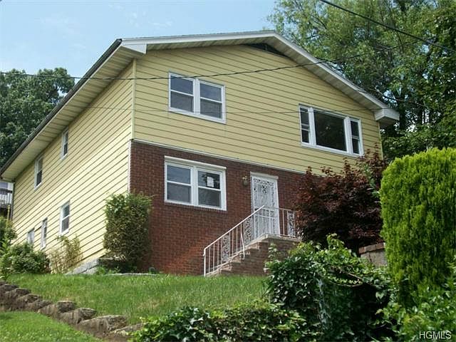 1st image of 145 Bushey Ave