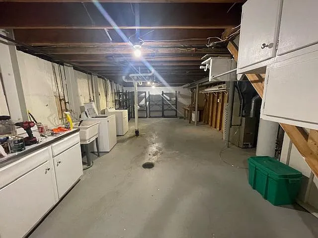Lots of storage in the laundry room