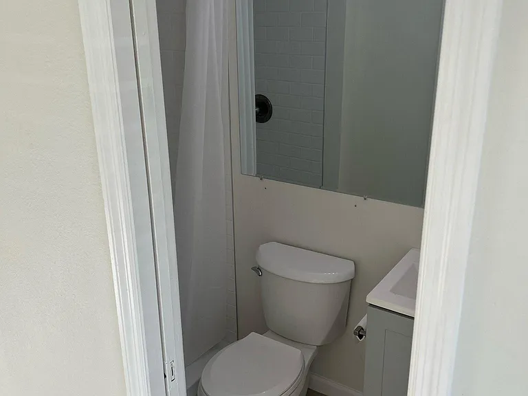 Full bath