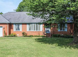 4331 Wellingborough Ln, Paducah, KY 42003