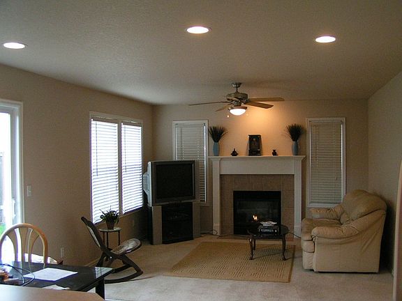 Living Room, gas fireplace