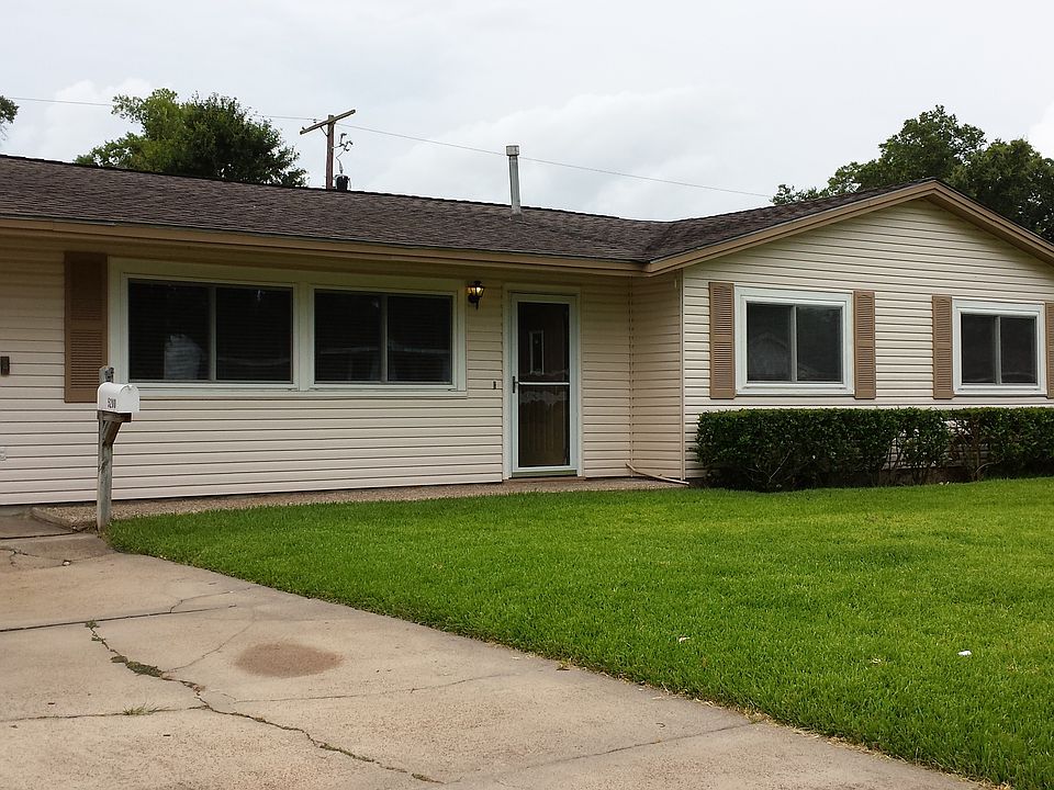 2nd image of 5280 Laurel St