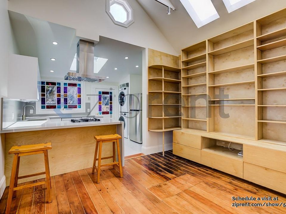 1st image of 28 Eugenia Ave